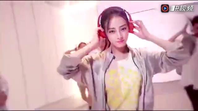 迪丽热巴舞什么意思