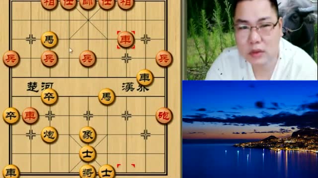 老雷说象棋:当头炮开局,连环马进攻手段有多高