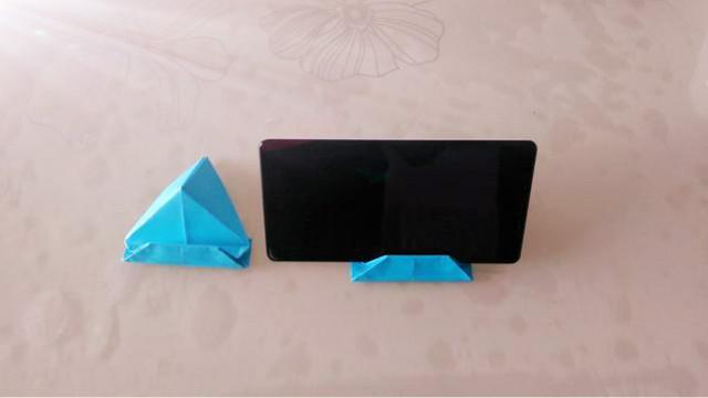 亲子折纸游戏之手机支架 的折法分享,超实用!