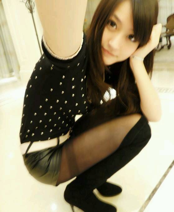 当女生被网络倒追时,他是觉得这个男生有点h耽美女生剧图片