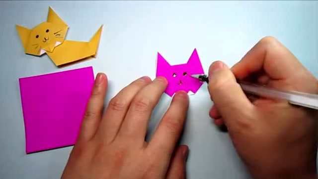最新:儿童手工折纸小动物,简单又可爱的小猫折法教程