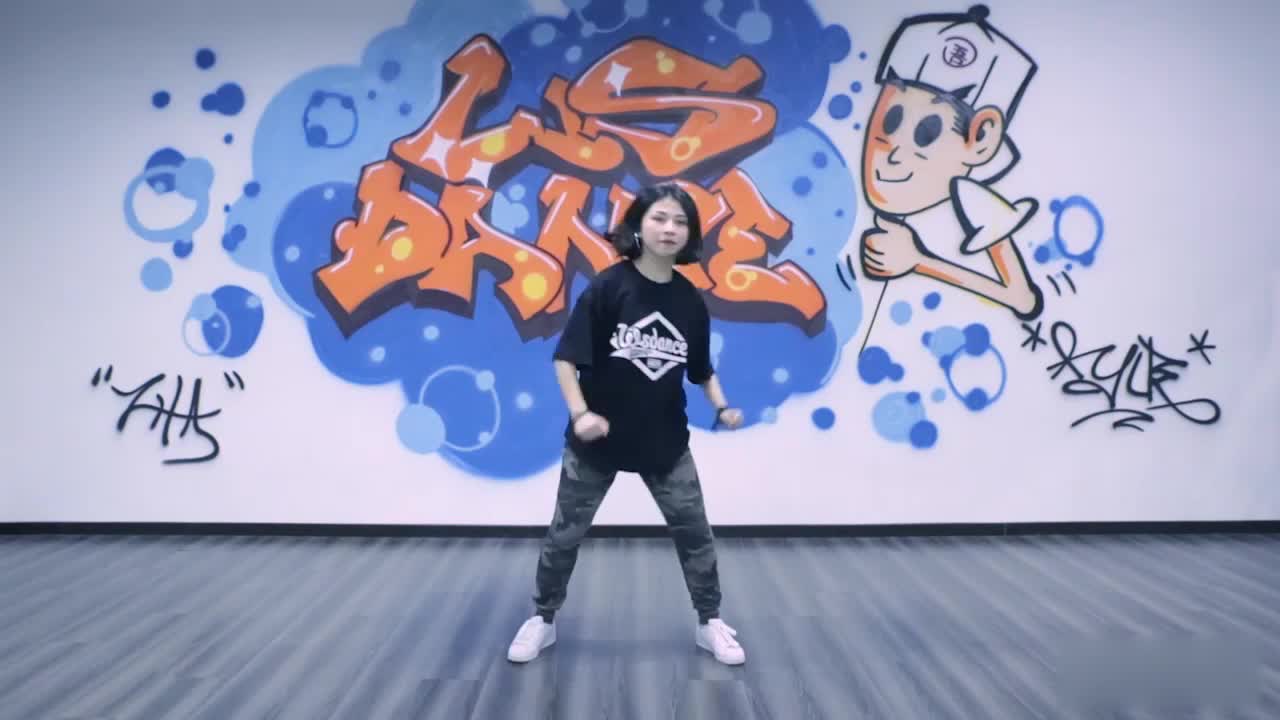 小枪手合适小朋友的少儿街舞hiphop成品舞教学