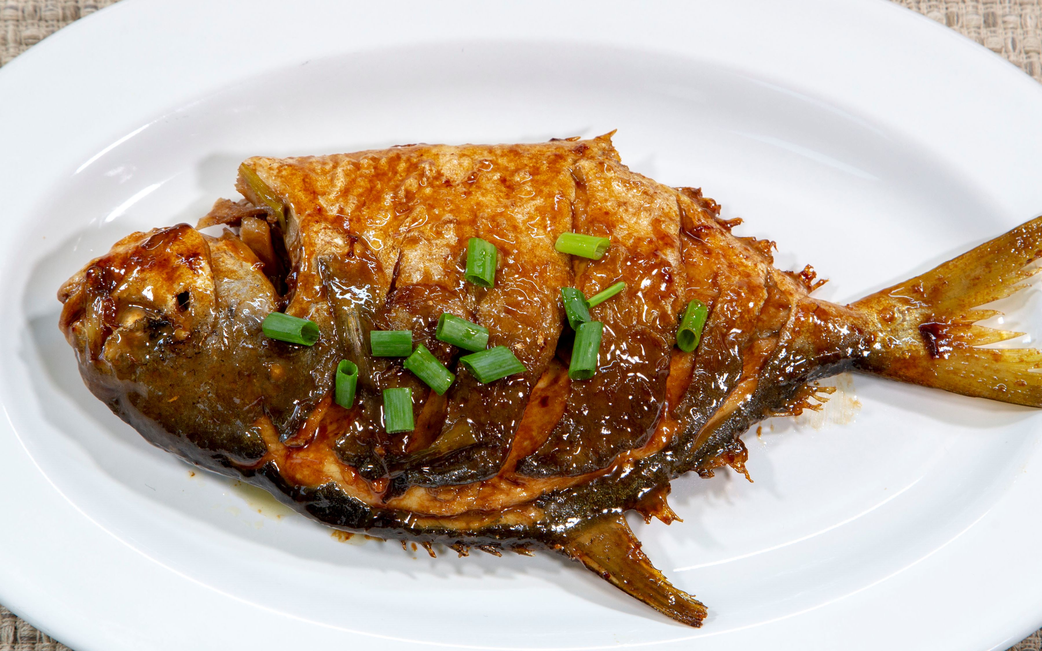 【干烧金鲳鱼】金鲳鱼经典做法,鲜香入味