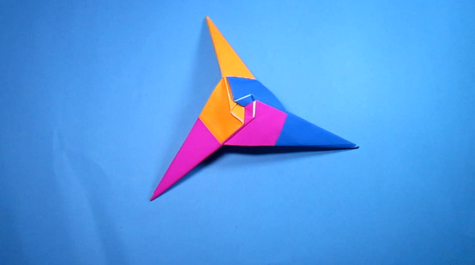 三角回旋飞镖的折法