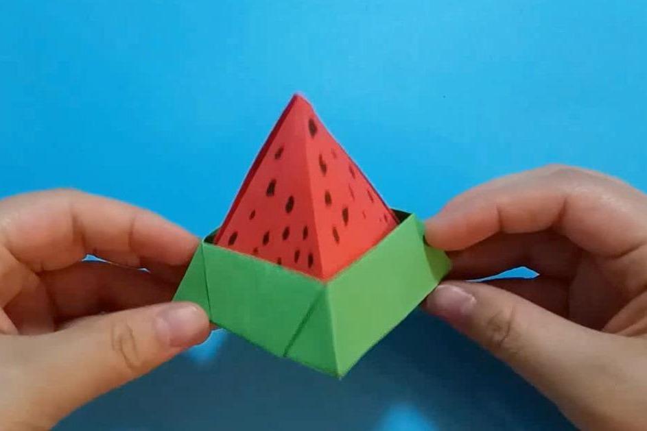 儿童手工折纸立体西瓜简单又漂亮的西瓜折法教程