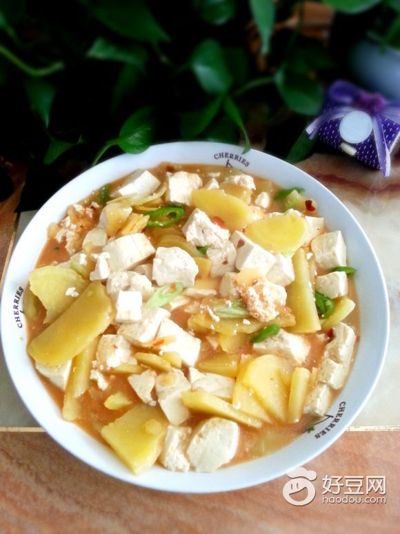 无油土豆炖豆腐