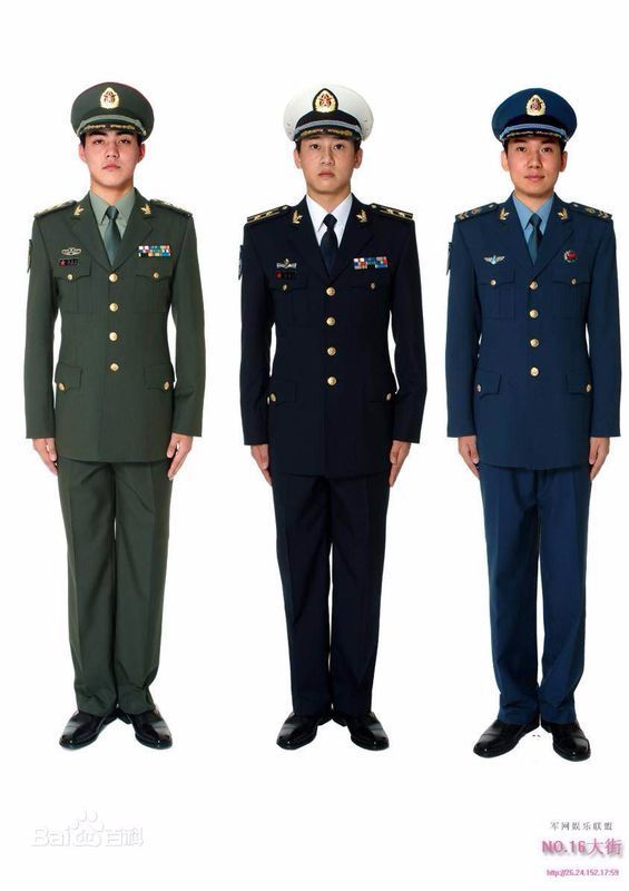 有没有陆军,海军,空军三种服装图片?