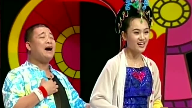 活宝夫妻孙小宝 金玲演唱二人转《送情郎,韵味十足,真好听!