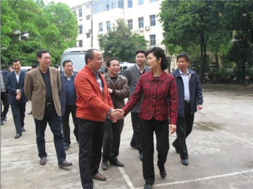 梅峰 常务副市长:罗卫国 副市长:汪唤生 副市长:邵菁靓 副市长:余红艳