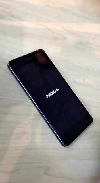 诺基亚nokia6 开机画面 还有小手拉大手吗?