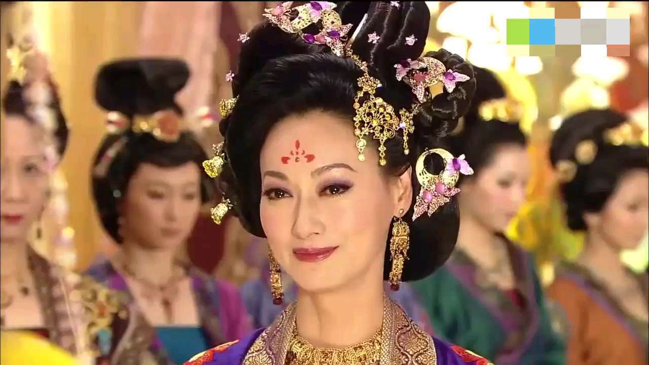 佘诗曼理发师表情包