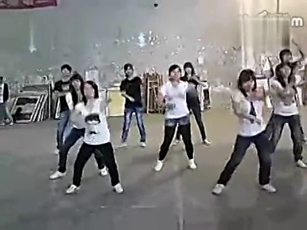 学生舞蹈 舞蹈教学 集体舞 《快乐崇拜》 视频[高清版]