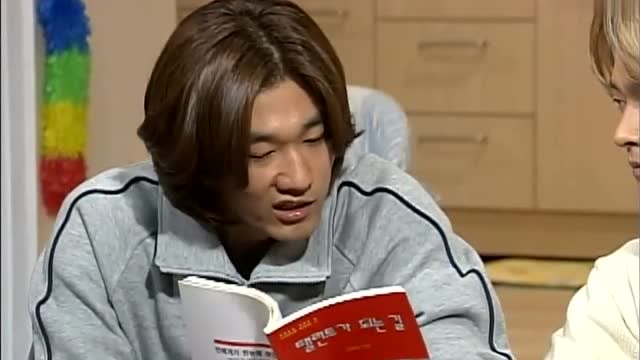 乞丐王子:51-3 兄弟们一起陪始杰演戏 蔷薇买菜遇到贤珠讨教做菜