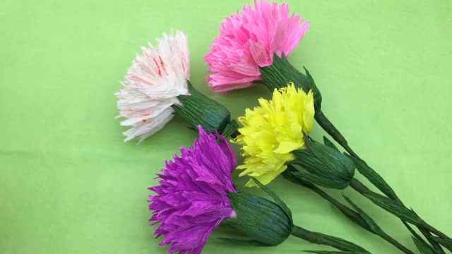 折纸教程,教你用皱纹纸diy漂亮的康乃馨花束!