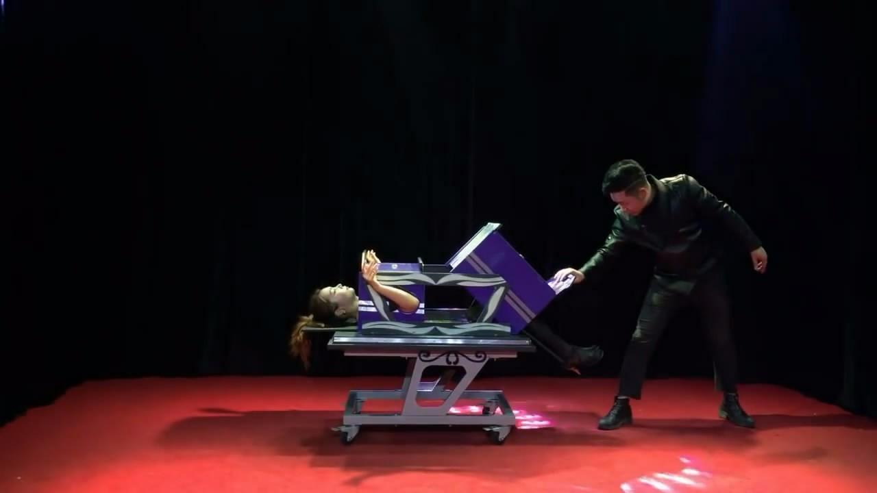 人体分割魔术图片_纵览新闻