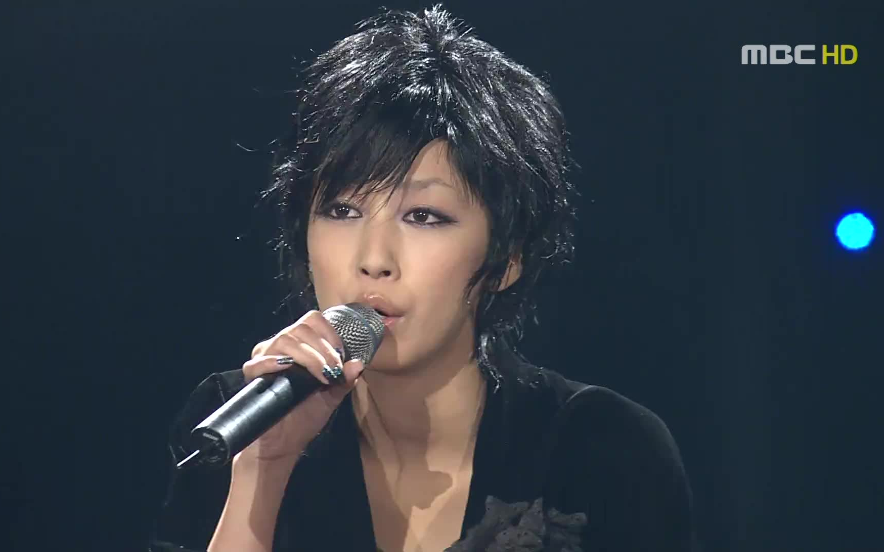 中岛美嘉-雪の华(mbc韩日友情演唱会2005.12.25)