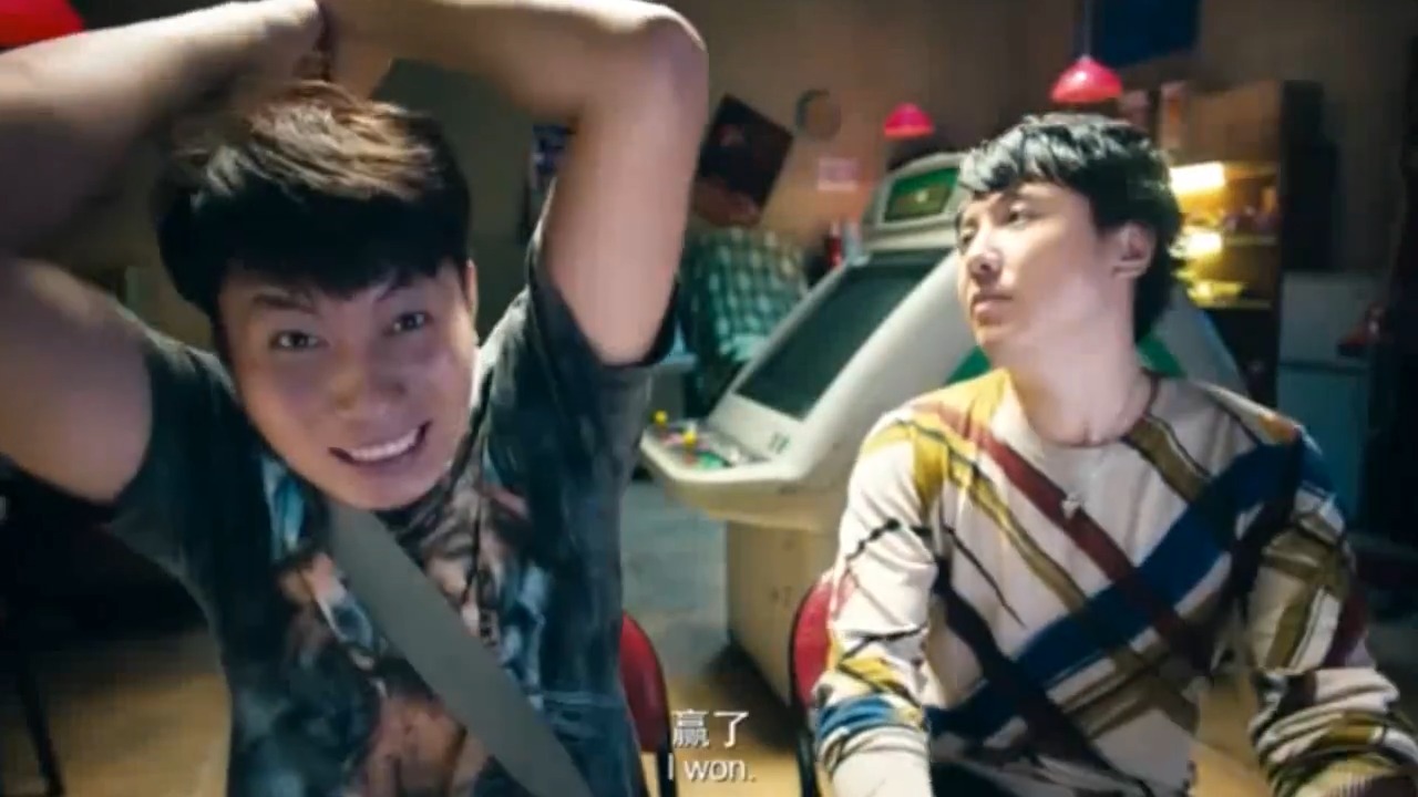 沈腾夏洛特烦恼_沈腾马丽夏洛特烦恼_夏洛特烦恼王智游泳-圈子花园图片