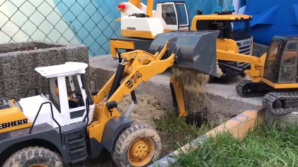 7k7k卡车装载机图片