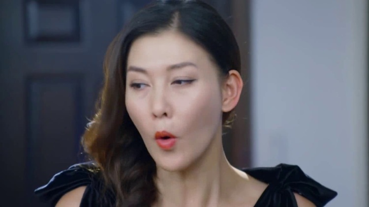 视频-情谜睡美人:拜金女出轨视频网上疯传,母亲气得发抖