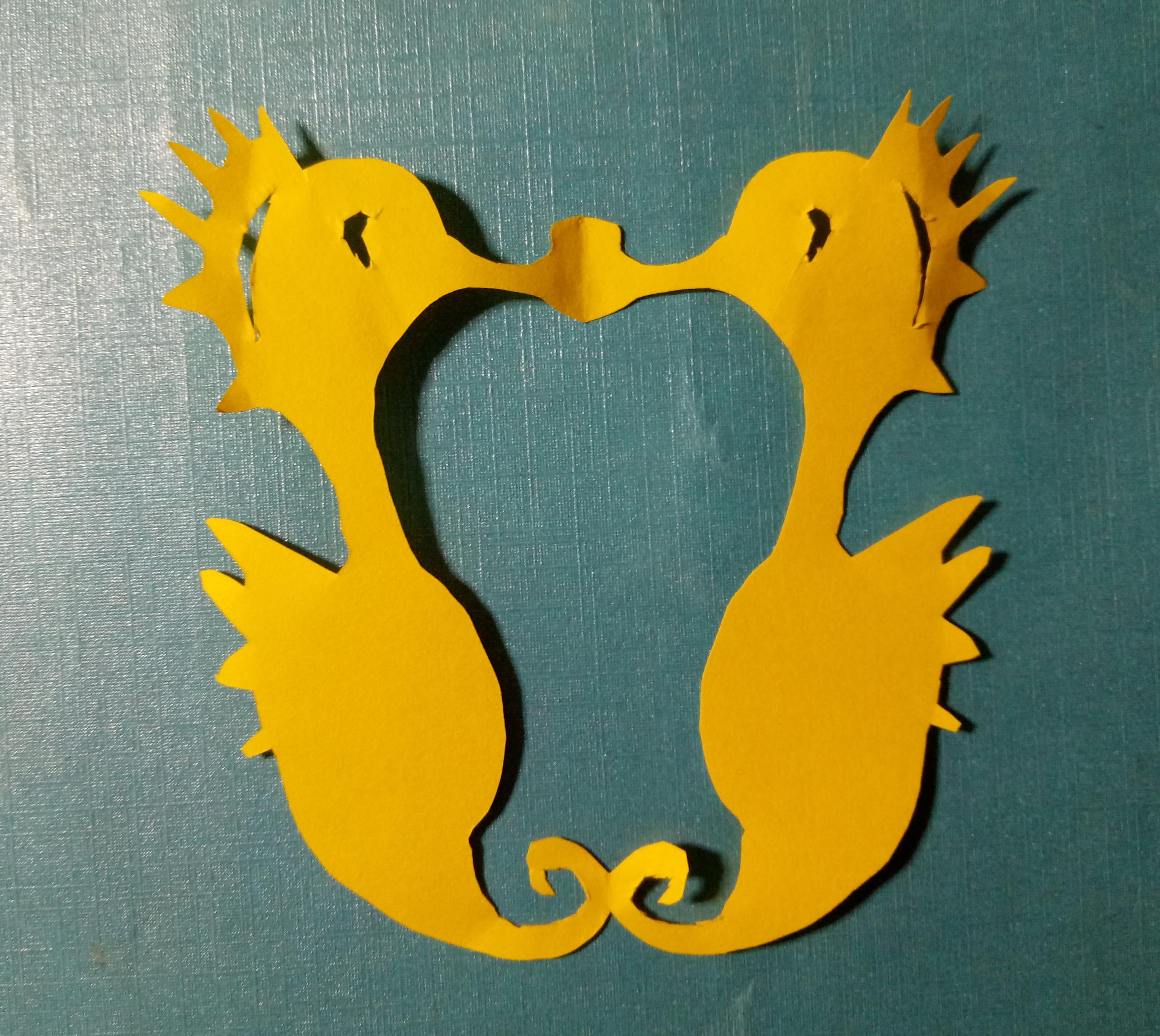 剪纸课堂,52家有萌宝 学剪纸-海底精灵海马.折纸小天才作品