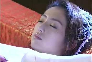 视频:雪花女神龙董璇请赛华佗救人,被要求独拥佳人一夜!