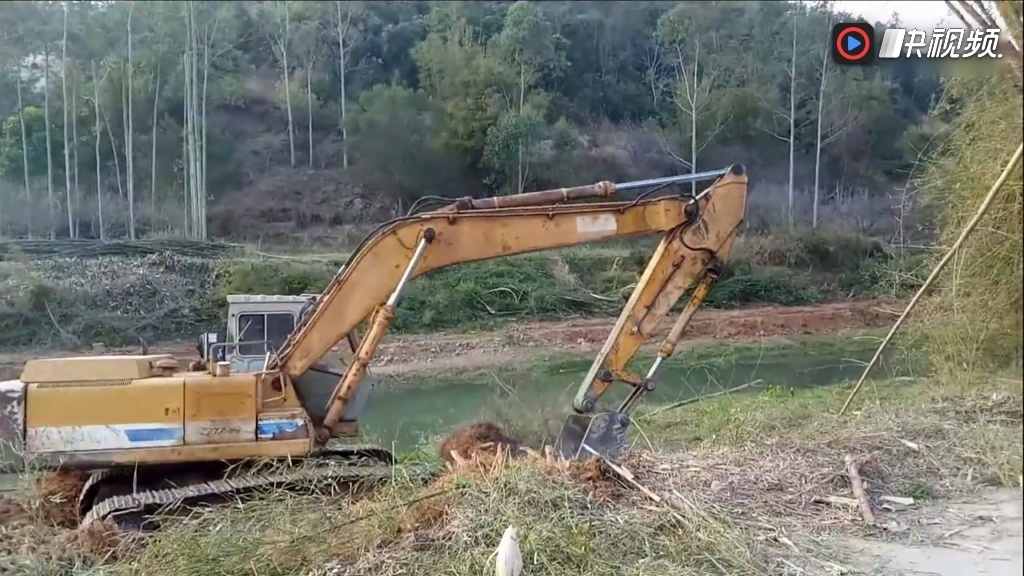 挖掘机视频谁有 影视挖掘机视频