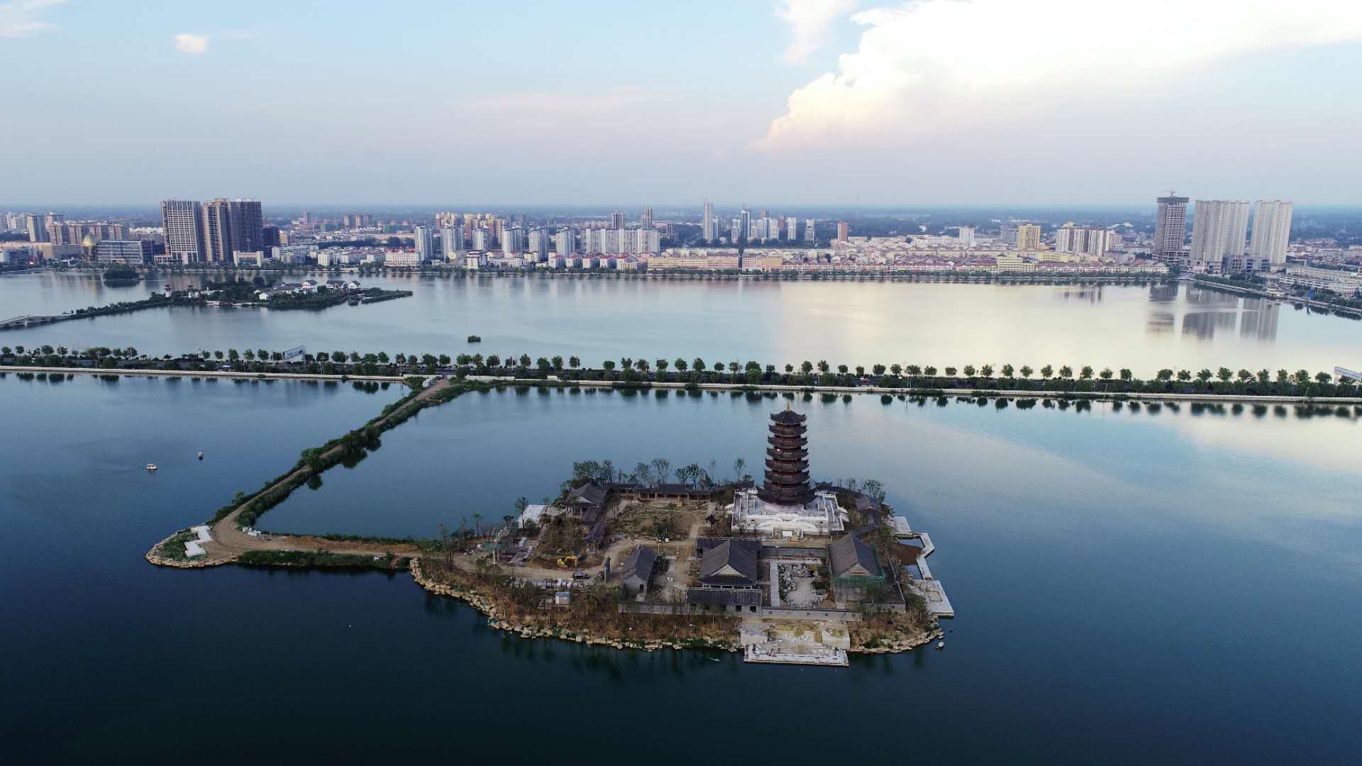 河南睢县:扶贫攻坚让城乡旧貌换新颜