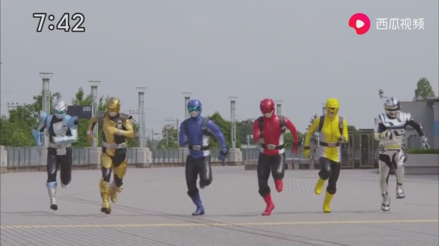 特命战队go busters