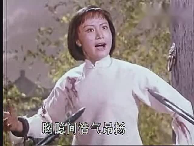 视频:京剧《杜鹃山 无产者》 杨春霞演唱