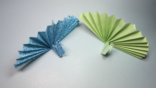 手工折纸孔雀,简单开屏孔雀的折法,diy手工制作