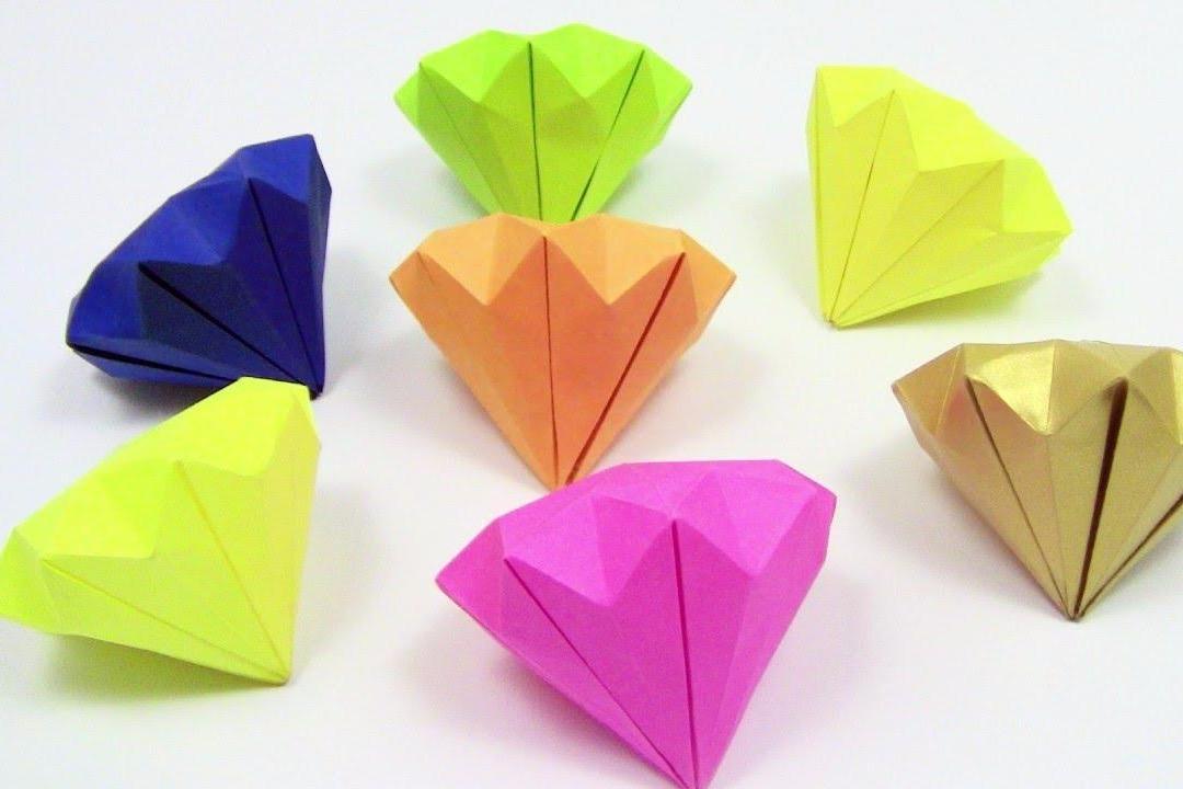 视频:精美钻石手工折纸教程,简直太漂亮了,送一颗给最爱的ta!