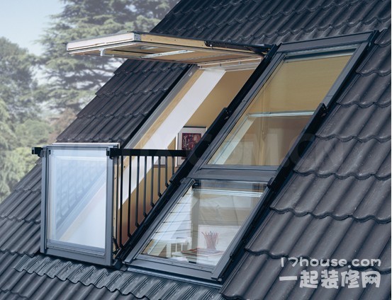 复式楼坡屋顶天窗该如何开