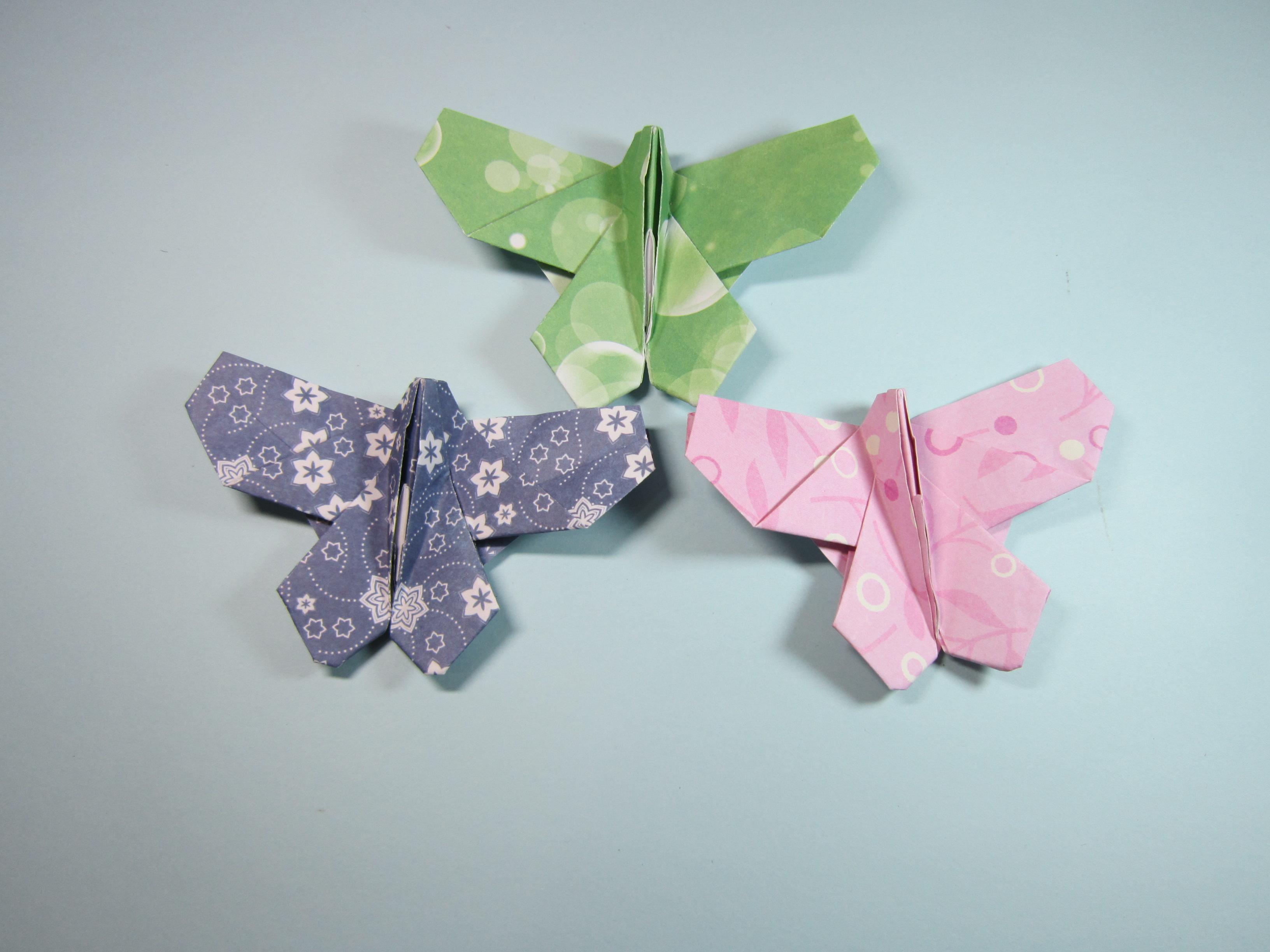 手把手教你折纸蝴蝶,一张正方形纸就能折出简单又漂亮的蝴蝶-折纸大全