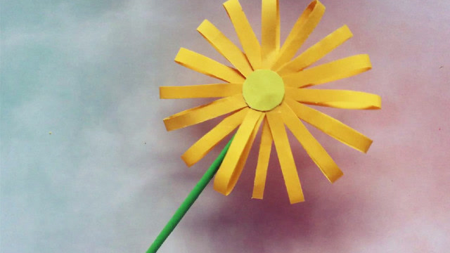 1分钟教你折一朵盛开的菊花,小朋友也能很快学会,手工折纸视频