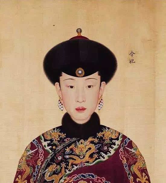 嘉庆帝生母简介 嘉庆皇帝的母亲是令妃娘娘吗