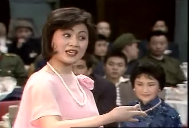 1984年春节晚会马兰的黄梅戏唱段谁料皇榜中状元经典