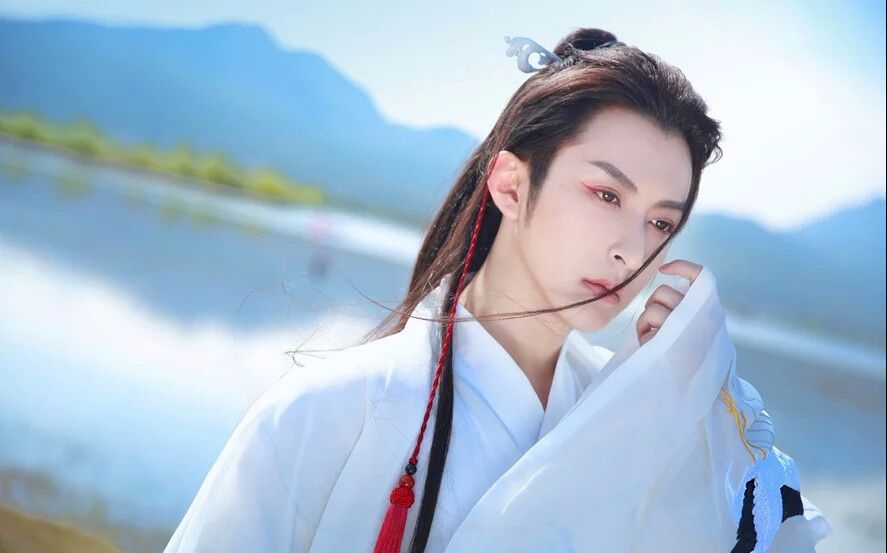 【coser小梦 汉服私影 出云奔月 bgm《惊鸿一面》