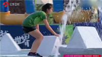 男生女生向前冲: 美女辣妈参加闯关, 解锁闯关新姿势, 辣眼睛!