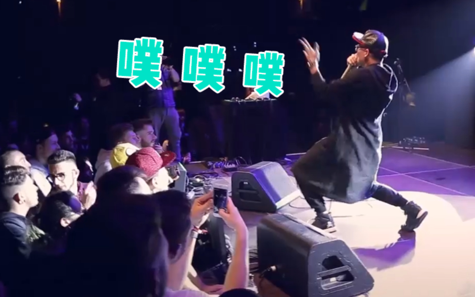 【看啥 b>视频 /b>】中国 b>bbox牛人 /b>来袭,一张嘴玩爆了整个乐队!