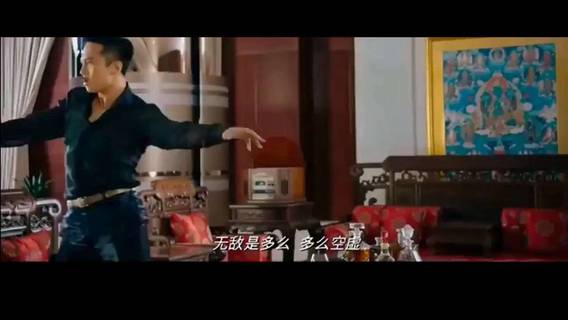 邓超在《美人鱼》中跳舞这一段,在星爷早年电影中就出现过