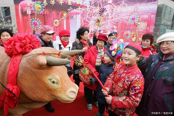 明清两朝每年春天将春山春牛抬到午门举行啥节?