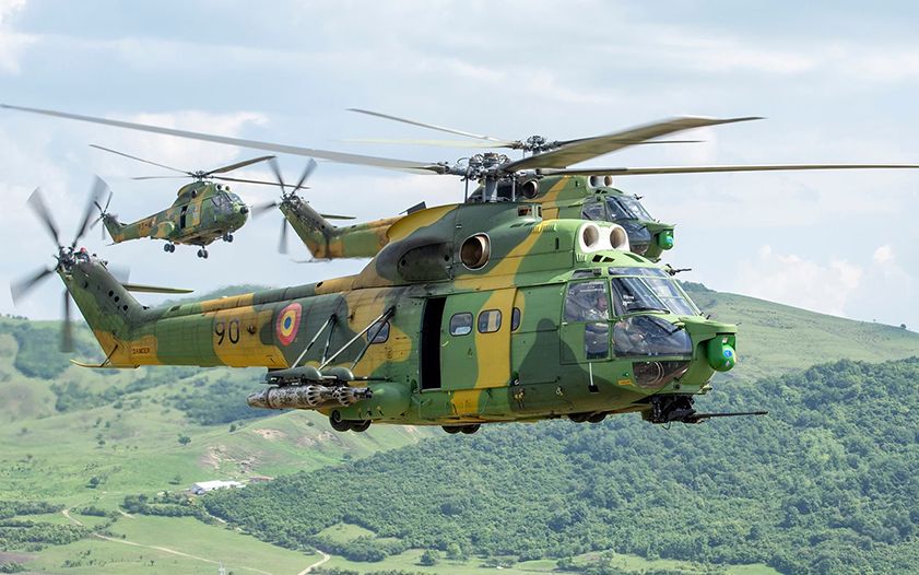红海行动中的救援直升机 可民用还可作战机用的sa330美洲豹