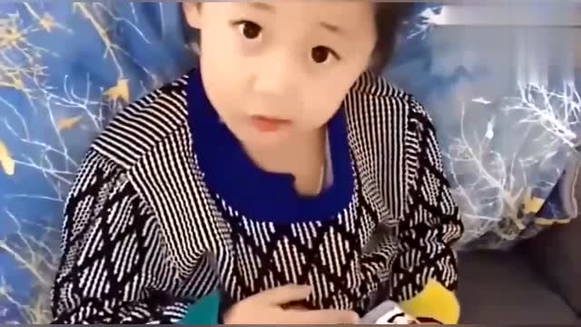 东北何一诺搞笑视频合集,看着萌萌的表情,感觉心都要融化了