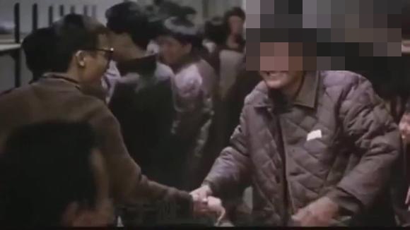 视频:周润发主演的监狱风云电影主题曲,真的太好听了,直接是百听不厌