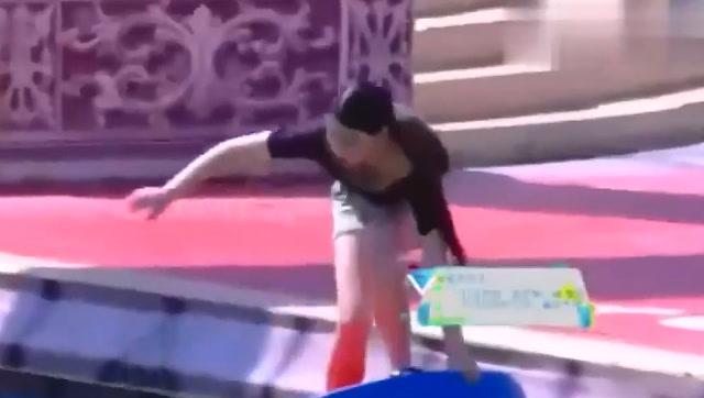 闯关,弯腰后这个