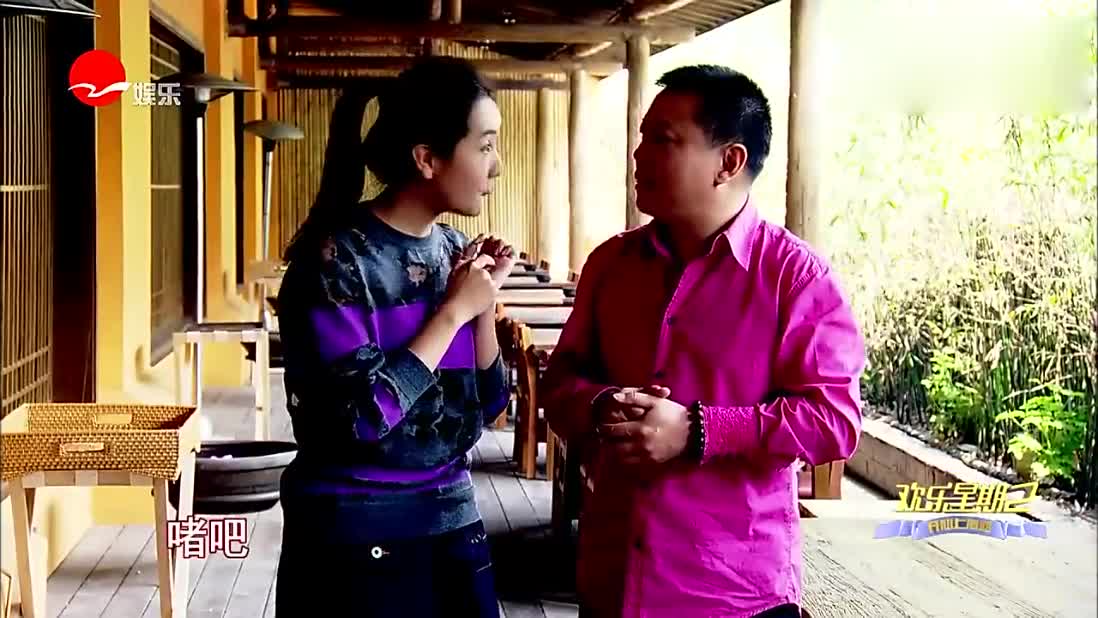 舒悦,王佩瑜滑稽戏表演《三毛学生意》