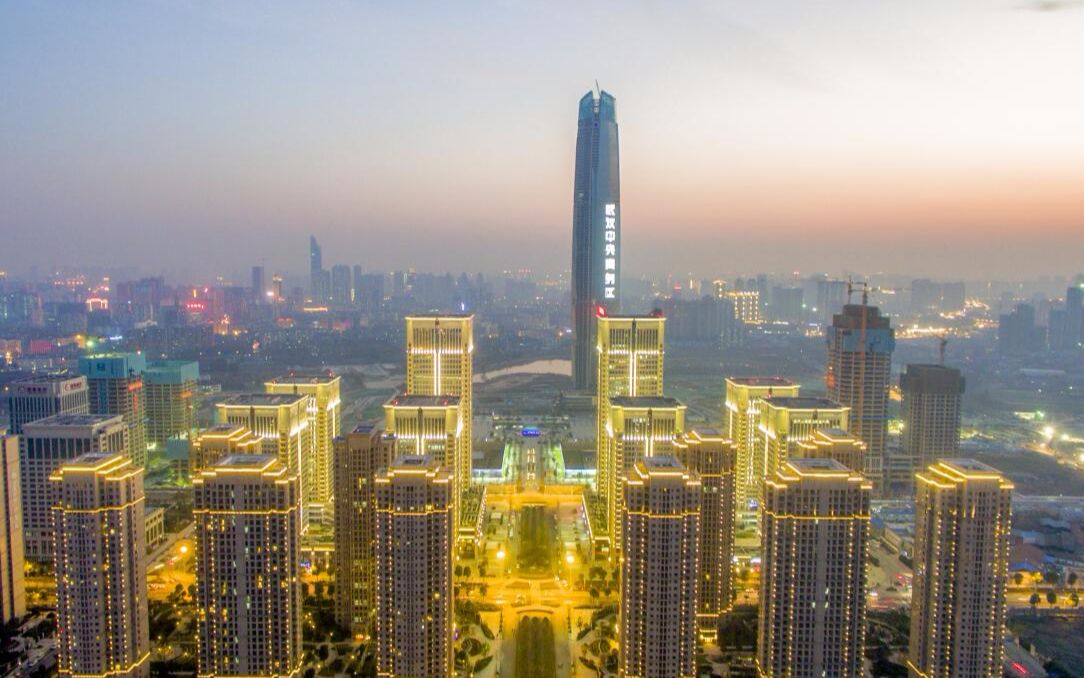 航拍建设中的武汉中央商务区(cbd)一角—泛海国际soho城