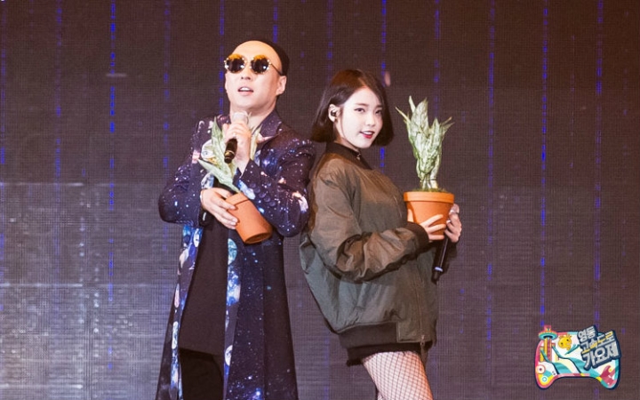 iu&朴 明秀 2015无限挑战歌谣祭《leon》