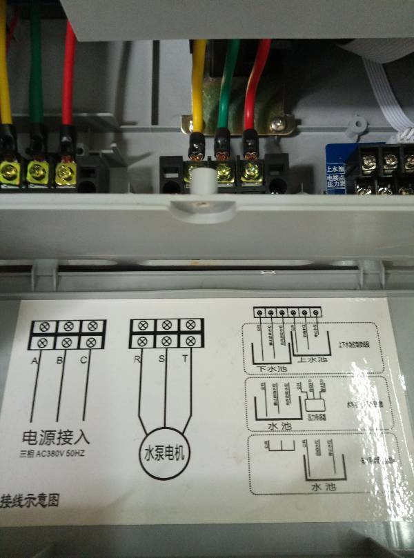 智能水泵控制器怎样接电接点压力表