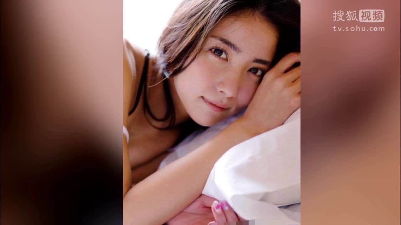 90后清纯萌妹比基尼写真 肤如凝脂秒杀宅男